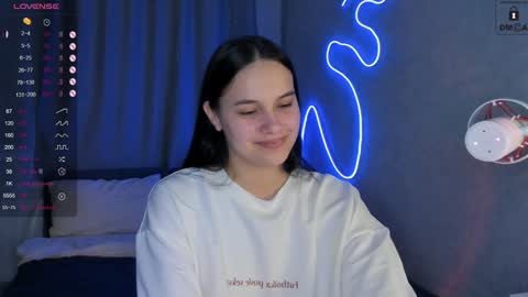 Mia online show from January 2025 05:21:01 PM