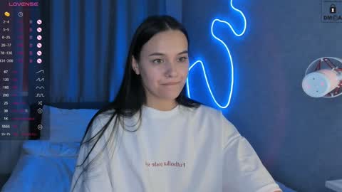 Mia online show from January 2025 06:18:01 PM