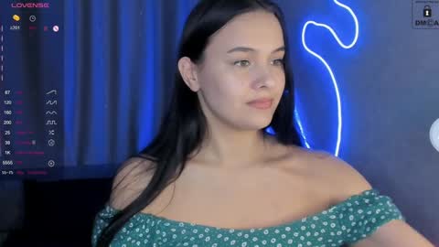 Mia online show from February 2025 12:00:01 PM