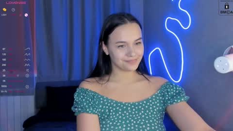 Mia online show from February 2025 03:36:02 PM