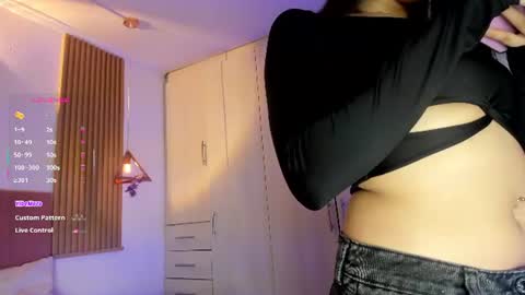 Snapshot of mia_nevaeh chatting on June 2026 08:09:01 PM Mia Nevaeh - follow me online show from June 2026 08:09:01 PM