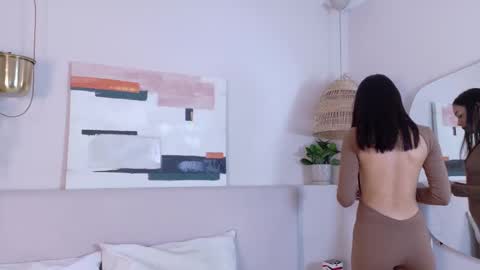 mia_oconner online show from February 2025 12:14:02 PM