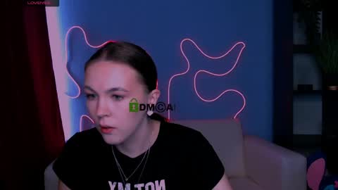 mia online show from April 2026 09:19:01 AM