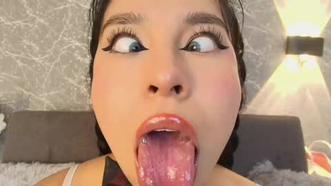 Mia Roux online show from February 2025 10:52:02 PM