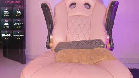 mia_royal online show from April 2026 03:50:02 AM