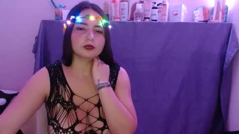 Snapshot of mia_smithl chatting on January 2025 08:40:02 AM mia_smithl online show from January 2025 08:40:02 AM