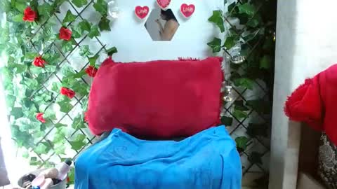 Snapshot of mia_squirt_big chatting on January 2025 08:00:01 AM Mia squirt big INDEPENDENT MODEL...ONLYFANS online show from January 2025 08:00:01 AM