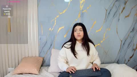 Snapshot of mia_sun14 chatting on October 2025 11:54:02 AM MIA  SUN  online show from October 2025 11:54:02 AM