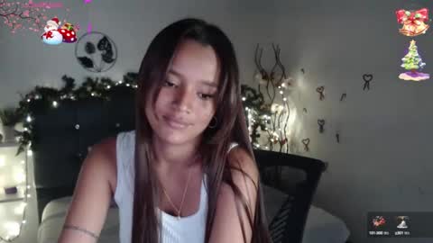 Snapshot of mia_sweetdc chatting on December 2024 08:56:01 PM mia_sweetdc online show from December 2024 08:56:01 PM