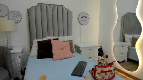 Snapshot of mia_tentacion__ chatting on May 2026 07:34:02 PM mia_tentacion__ online show from May 2026 07:34:02 PM