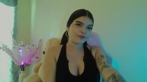 mia_thopsom online show from March 2026 02:24:01 PM