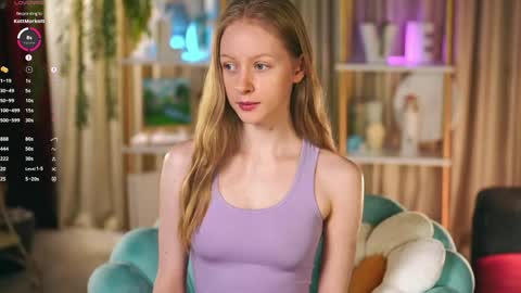 Mia online show from March 2026 04:07:01 PM