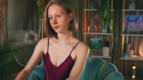 Snapshot of mia_vebes chatting on June 2026 05:04:02 PM Mia online show from June 2026 05:04:02 PM