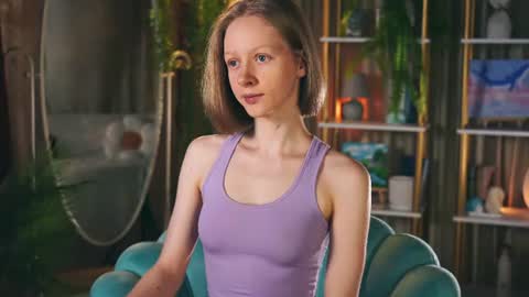 Snapshot of mia_vebes chatting on June 2026 01:34:02 PM Mia online show from June 2026 01:34:02 PM