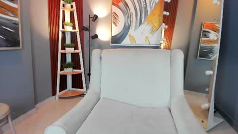 Snapshot of mia_velve chatting on June 2026 11:42:02 AM Mia online show from June 2026 11:42:02 AM