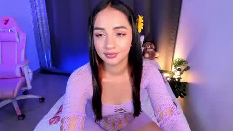mia  nicolle online show from July 2026 04:10:02 AM