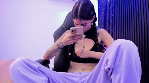 Snapshot of miaa_diamondd1 chatting on July 2026 02:10:01 PM Mia online show from July 2026 02:10:01 PM