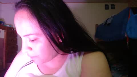 Snapshot of miaabrownn chatting on April 2026 02:08:02 PM MIA online show from April 2026 02:08:02 PM