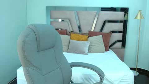 Mia Rodriguez online show from March 2026 08:25:01 PM