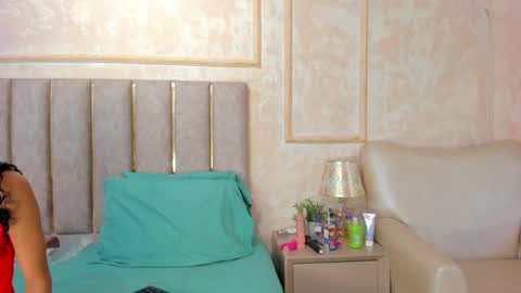 Miaasummer online show from April 2026 11:33:01 AM