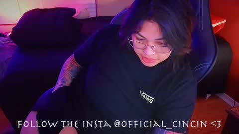 Mia online show from February 2025 02:58:01 AM