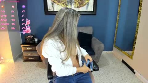 MiaCarper online show from February 2025 01:36:01 AM