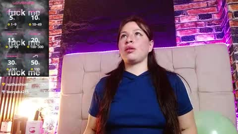 Snapshot of miadoll303av chatting on October 2025 04:01:02 AM miadoll303av online show from October 2025 04:01:02 AM