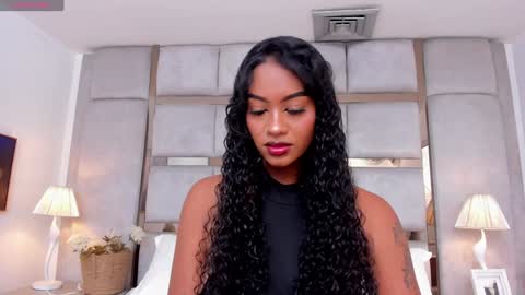 Call me Mia online show from December 2024 05:01:01 PM