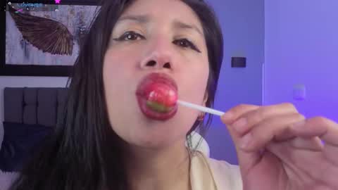 Snapshot of miafix chatting on September 2025 01:44:02 PM Mia Carter Schedule 800 - 1430 gtm-5 online show from September 2025 01:44:02 PM
