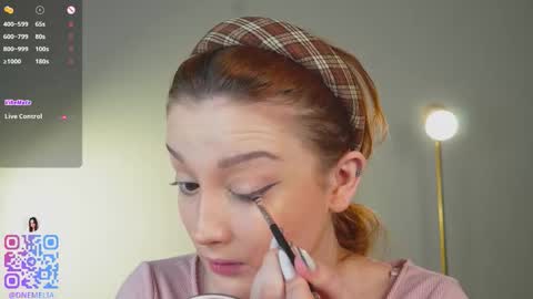 Mia online show from January 2026 01:47:02 PM