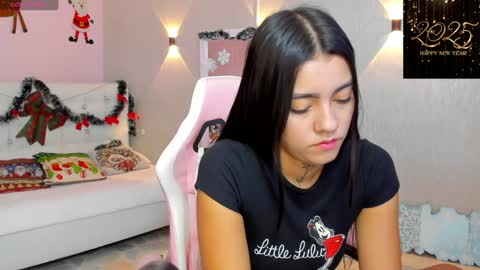 Snapshot of miagomez1 chatting on January 2025 01:21:01 PM Mia Gomez online show from January 2025 01:21:01 PM