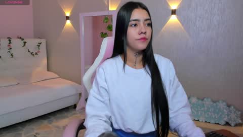 Snapshot of miagomez1 chatting on January 2025 12:13:02 PM Mia Gomez online show from January 2025 12:13:02 PM