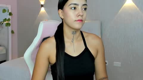Snapshot of miagomez1 chatting on March 2025 12:33:02 PM Mia Gomez online show from March 2025 12:33:02 PM