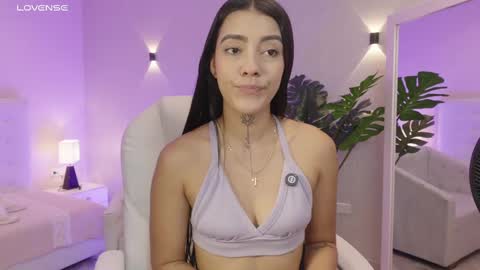 Snapshot of miagomez1 chatting on September 2025 01:24:02 PM Mia Gomez online show from September 2025 01:24:02 PM