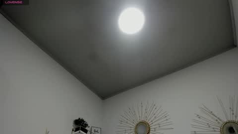 Miah Collins online show from October 2025 11:17:01 AM