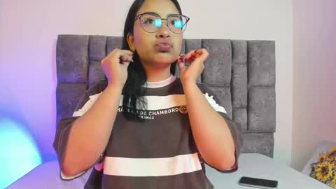 miah new independent model acount online show from October 2025 02:13:01 AM