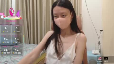 miahchan68 online show from November 2025 02:27:02 PM