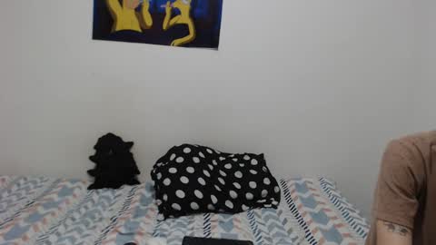 Snapshot of miahells chatting on January 2025 03:37:02 AM Mia Sam online show from January 2025 03:37:02 AM