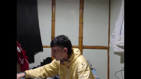 Snapshot of miahells chatting on February 2025 02:48:01 PM Mia Sam online show from February 2025 02:48:01 PM