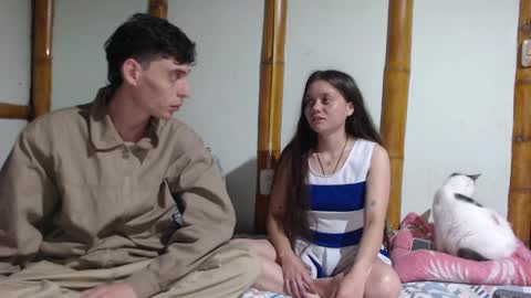 Snapshot of miahells chatting on February 2025 04:07:01 AM Mia Sam online show from February 2025 04:07:01 AM