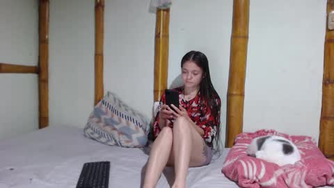 Snapshot of miahells chatting on February 2025 07:04:02 PM Mia Sam online show from February 2025 07:04:02 PM