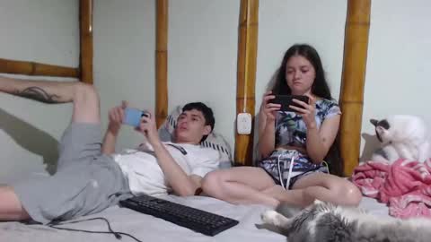 Snapshot of miahells chatting on March 2025 10:05:02 PM Mia Sam online show from March 2025 10:05:02 PM