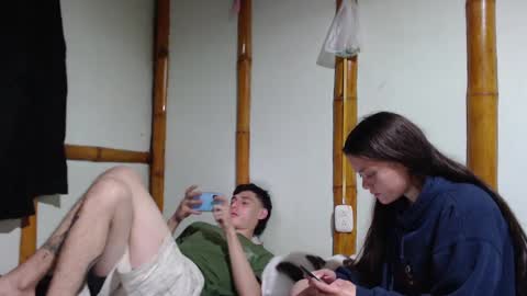 Snapshot of miahells chatting on March 2025 02:46:02 AM Mia Sam online show from March 2025 02:46:02 AM