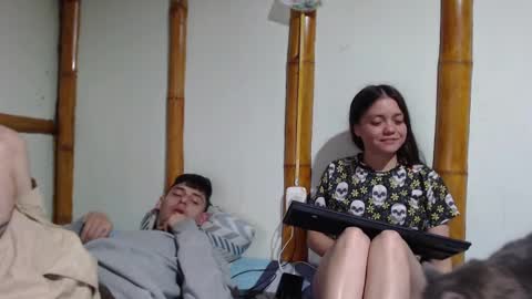 Snapshot of miahells chatting on March 2025 07:07:02 PM Mia Sam online show from March 2025 07:07:02 PM