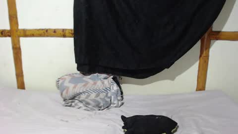 Snapshot of miahells chatting on September 2025 10:20:01 PM Mia Sam online show from September 2025 10:20:01 PM