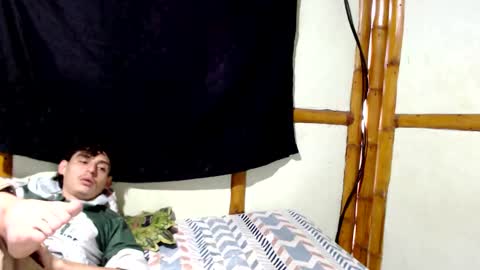 Snapshot of miahells chatting on November 2025 02:16:02 PM Mia Sam online show from November 2025 02:16:02 PM