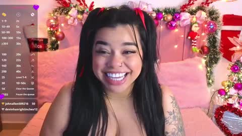 Snapshot of miahjoness chatting on December 2024 07:49:02 AM Miah Joness online show from December 2024 07:49:02 AM