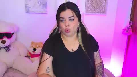 Snapshot of miahjoness chatting on September 2025 10:31:02 PM Miah Joness online show from September 2025 10:31:02 PM