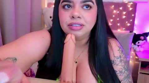 Miah Joness online show from January 2026 01:19:01 AM