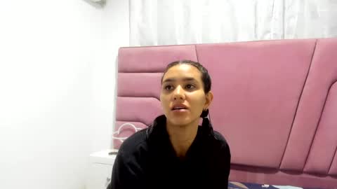 miajhonsonx online show from October 2025 12:16:02 PM